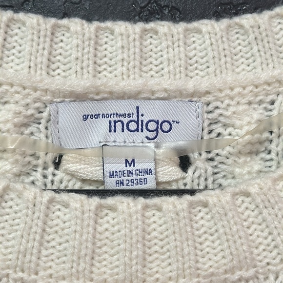 INDIGO Women’s Cream Knit Crew-Neck Sweater Size M - Picture 6 of 7
